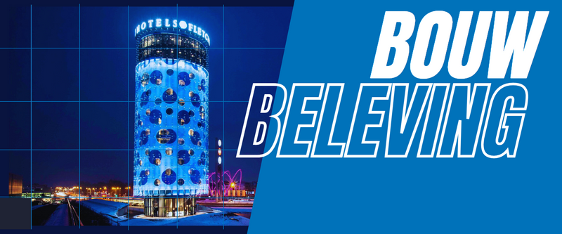 Bouw beleving: Blue hotel on a lonely highway